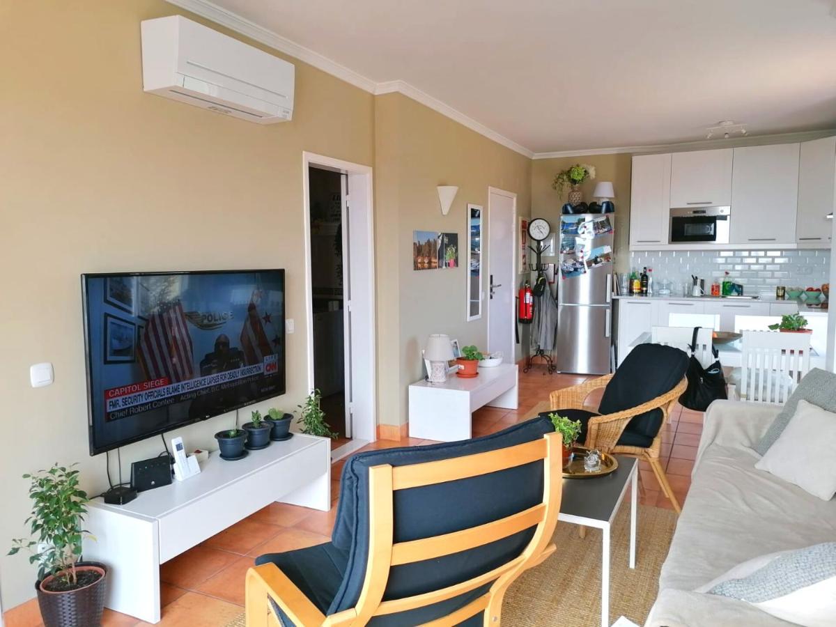 Sweden Apartment - Top Floor One Bedroom With Sea Views - Rs لاغوس المظهر الخارجي الصورة