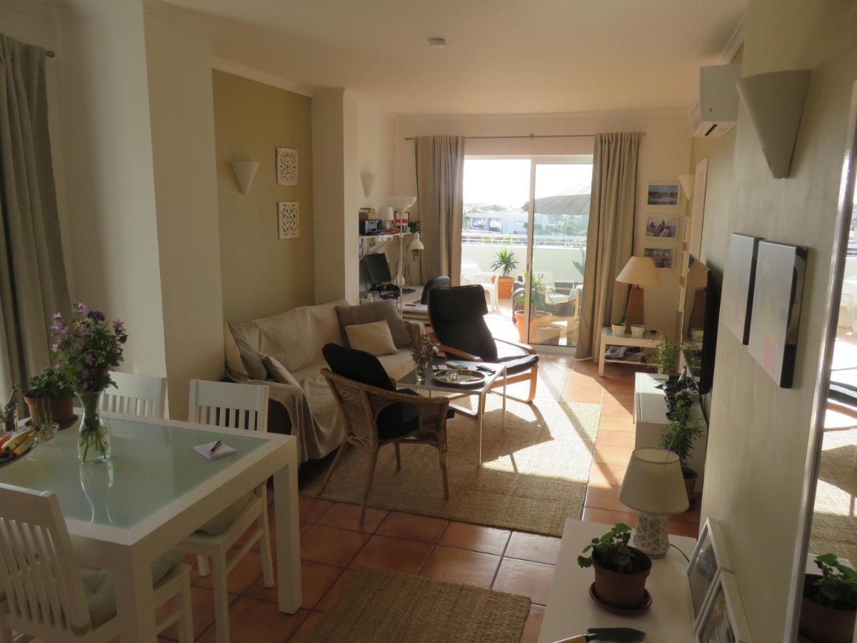 Sweden Apartment - Top Floor One Bedroom With Sea Views - Rs لاغوس المظهر الخارجي الصورة