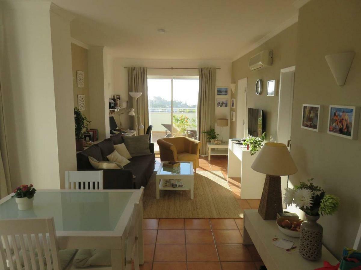 Sweden Apartment - Top Floor One Bedroom With Sea Views - Rs لاغوس المظهر الخارجي الصورة